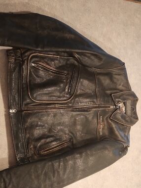 Harley-Davidson Black Leather Bomber Jacket with Zip Pockets